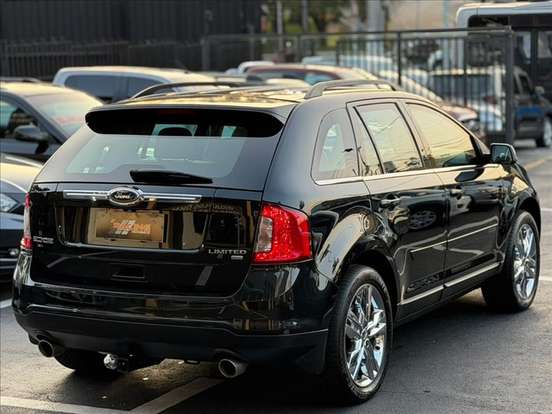 FORD-EDGE-2012