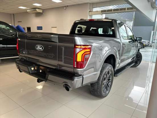 FORD-F-150-2025
