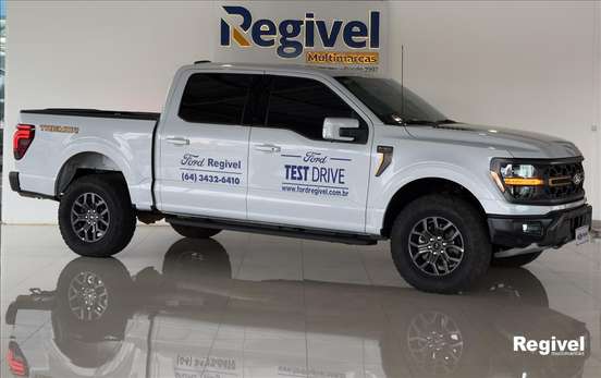 FORD-F-150-2025