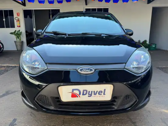 FORD-FIESTA-2013