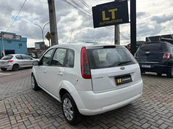 FORD-FIESTA-2013
