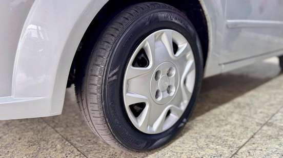 FORD-FIESTA-2007