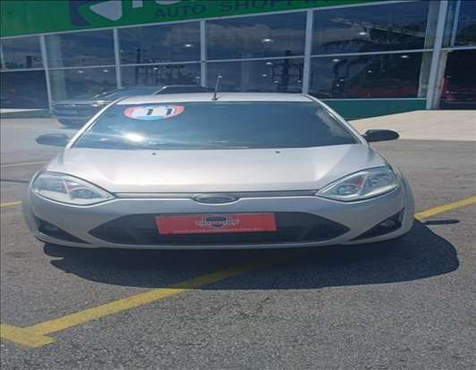 FORD-FIESTA-2011