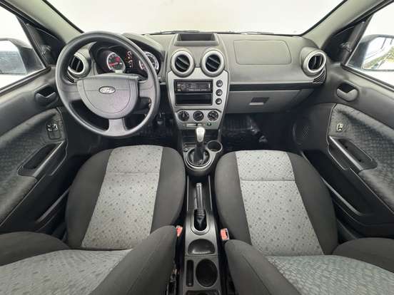 FORD-FIESTA-2012