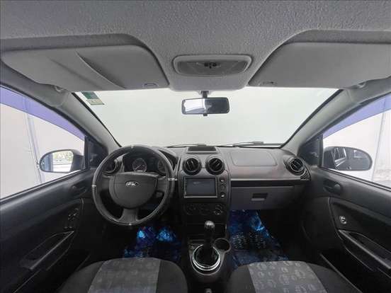 FORD-FIESTA-2011