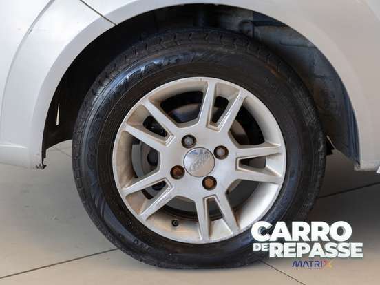FORD-FIESTA-1.0 MPI TRAIL HATCH 8V FLEX 4P MANUAL FORD-FIESTA-2010