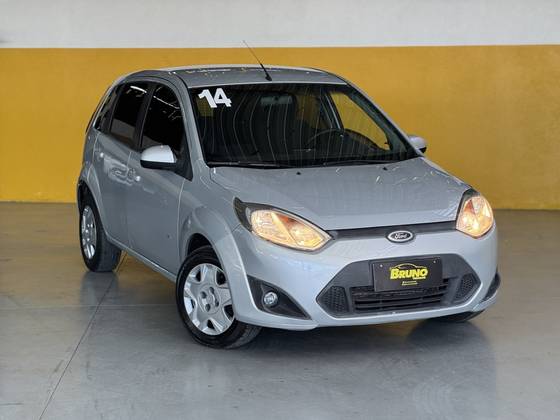 FORD FIESTA 1.0 ROCAM HATCH 8V FLEX 4P MANUAL