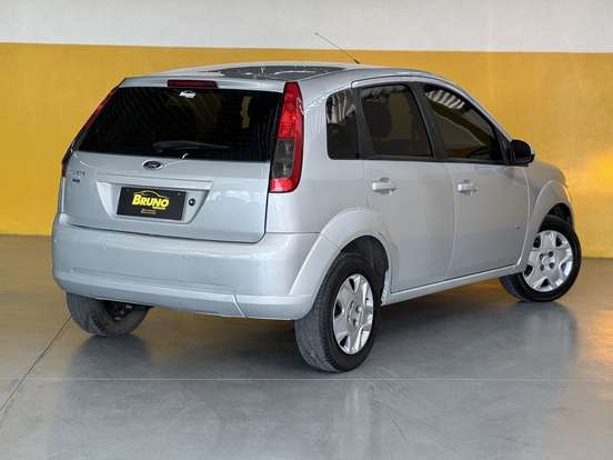 FORD-FIESTA-2014