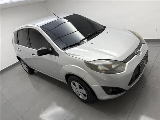 FORD FIESTA 1.0 ROCAM HATCH 8V FLEX 4P MANUAL