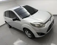 FORD FIESTA 1.0 ROCAM HATCH 8V FLEX 4P MANUAL FORD FIESTA 1.0 ROCAM HATCH 8V FLEX 4P MANUAL