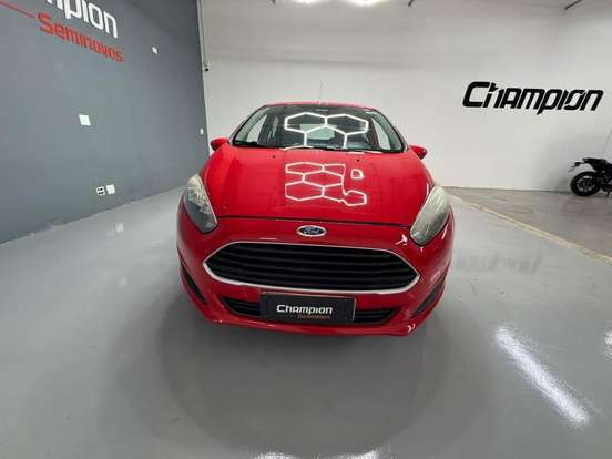 FORD-FIESTA-2014