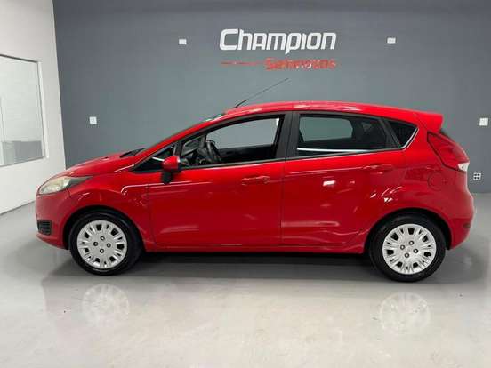 FORD-FIESTA-2014