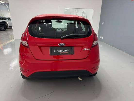 FORD-FIESTA-2014