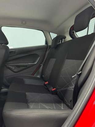 FORD-FIESTA-2014