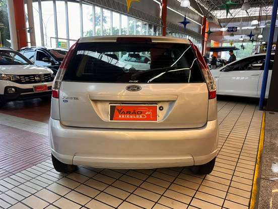 FORD-FIESTA-2008