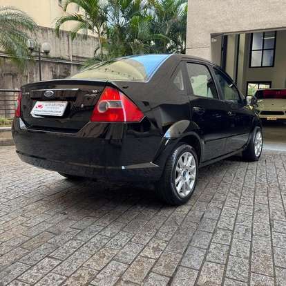 FORD-FIESTA-2008