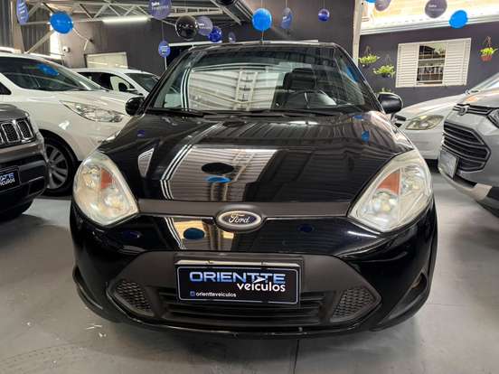 FORD-FIESTA-2012
