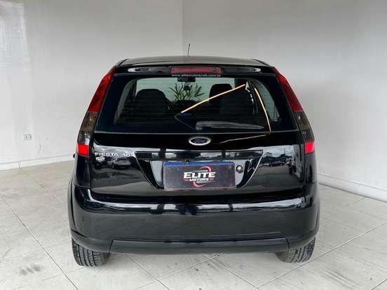 FORD-FIESTA-2011