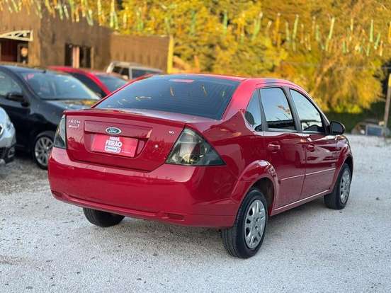 FORD-FIESTA-1.6 ROCAM SEDAN 8V FLEX 4P MANUAL FORD-FIESTA-2011