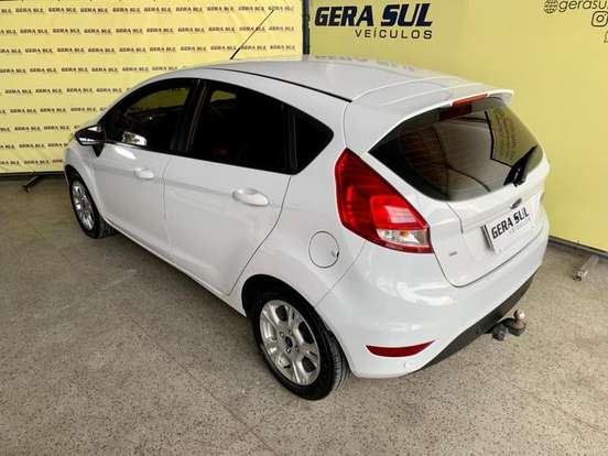 FORD-FIESTA-1.6 SE HATCH 16V FLEX 4P MANUAL FORD-FIESTA-2015