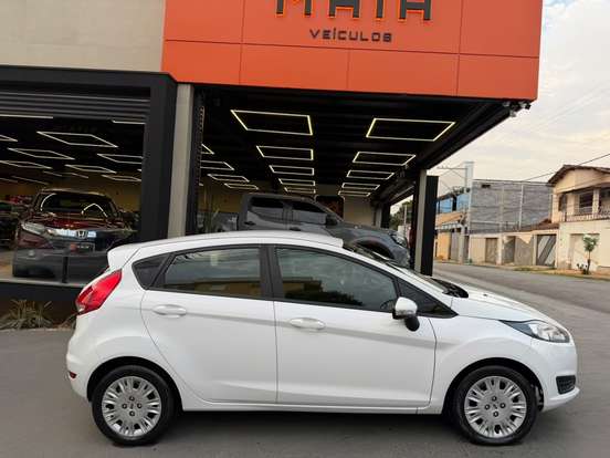 FORD-FIESTA-2017