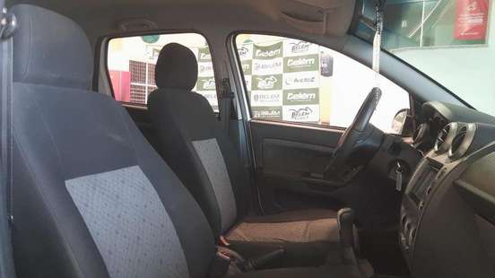 FORD-FIESTA-2012
