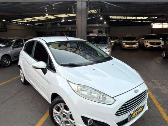 FORD-FIESTA-1.6 SE HATCH 16V FLEX 4P MANUAL FORD-FIESTA-2015