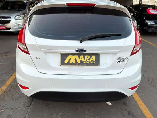 FORD-FIESTA-1.6 SE HATCH 16V FLEX 4P MANUAL FORD-FIESTA-2015