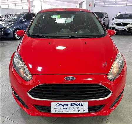 FORD FIESTA 1.6 SE HATCH 16V FLEX 4P POWERSHIFT