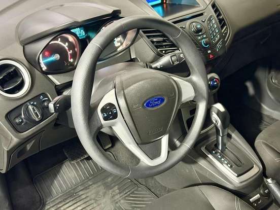 FORD-FIESTA-2016