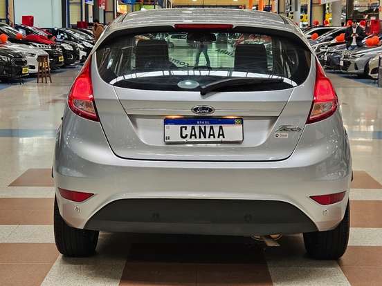 FORD-FIESTA-2017