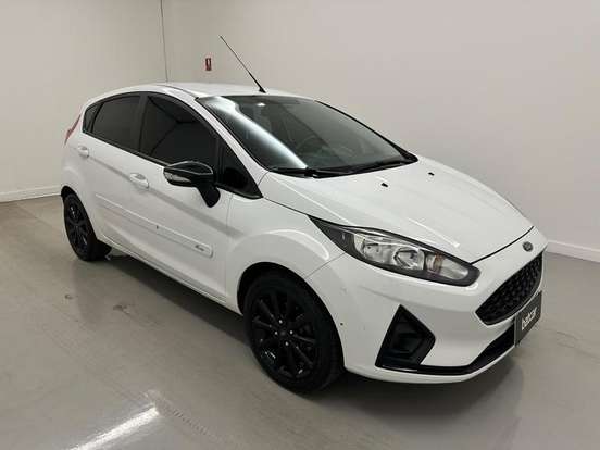 FORD-FIESTA-2018