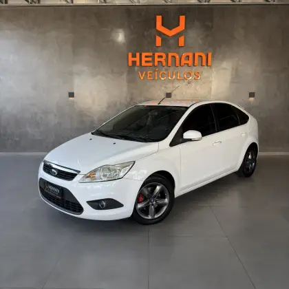 FORD FOCUS 1.6 GLX 16V FLEX 4P MANUAL