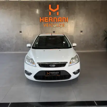 FORD-FOCUS-2013