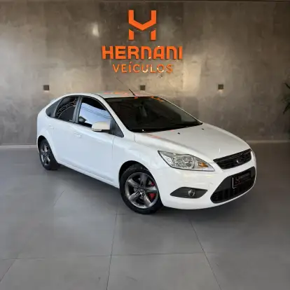 FORD-FOCUS-2013