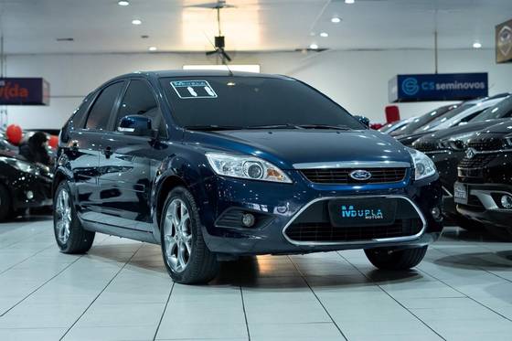 FORD FOCUS 1.6 8V GASOLINA 4P MANUAL