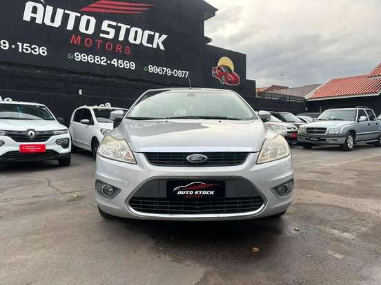 FORD-FOCUS-1.6 GL 16V FLEX 4P MANUAL FORD-FOCUS-2011