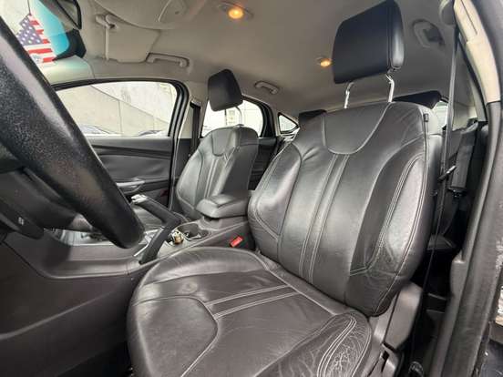 FORD-FOCUS-2.0 TITANIUM SEDAN 16V FLEX 4P AUTOMÁTICO FORD-FOCUS-2015