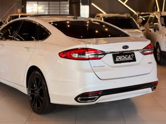 FORD-FUSION-2.0 SEL 16V GASOLINA 4P AUTOMÁTICO FORD-FUSION-2018