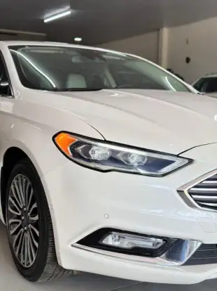 FORD-FUSION-2017