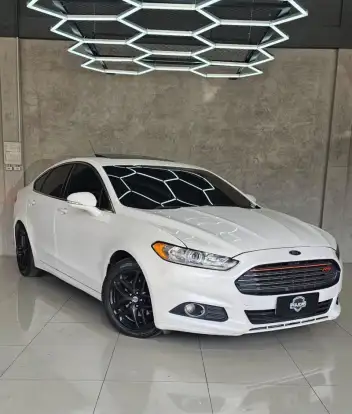 FORD-FUSION-2015