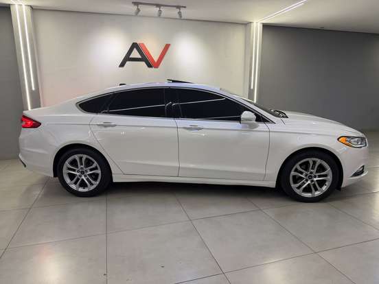 FORD-FUSION-2017
