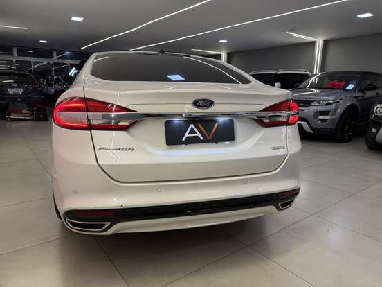 FORD-FUSION-2017