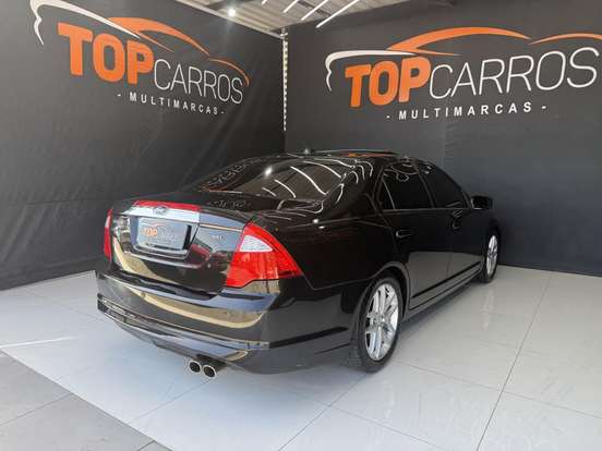 FORD-FUSION-2010