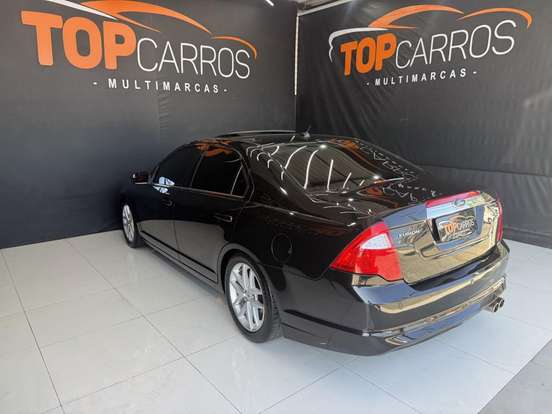 FORD-FUSION-2010