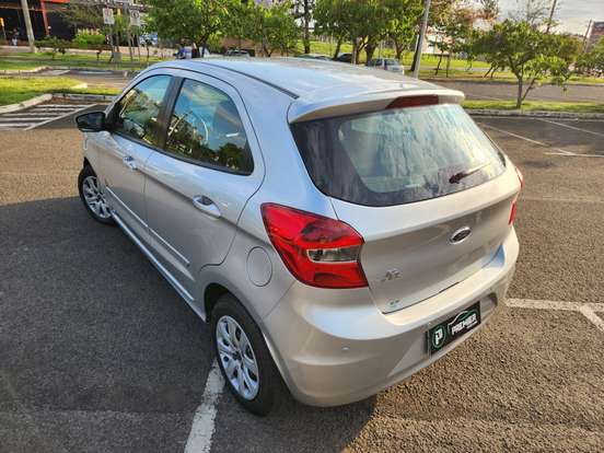 FORD-KA-2015