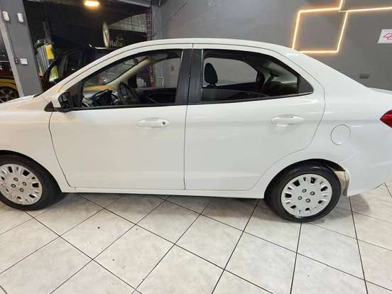 FORD-KA-1.5 TI-VCT FLEX SE PLUS AUTOMÁTICO FORD-KA-2019