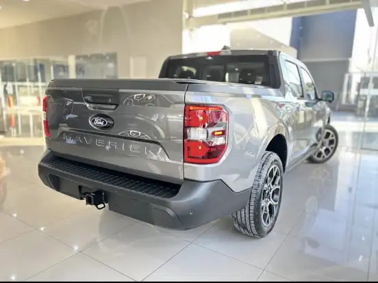 FORD-MAVERICK-2.5 HYBRID LARIAT e-CVT FORD-MAVERICK-2026