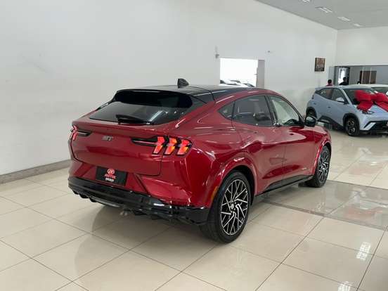 FORD-MUSTANG MACH-e-2023