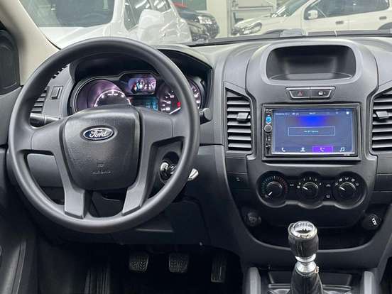 FORD-RANGER-2015